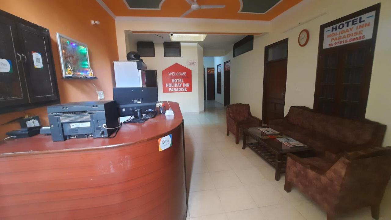 Hotel Holiday Inn Paradise Chandīgarh Exteriör bild