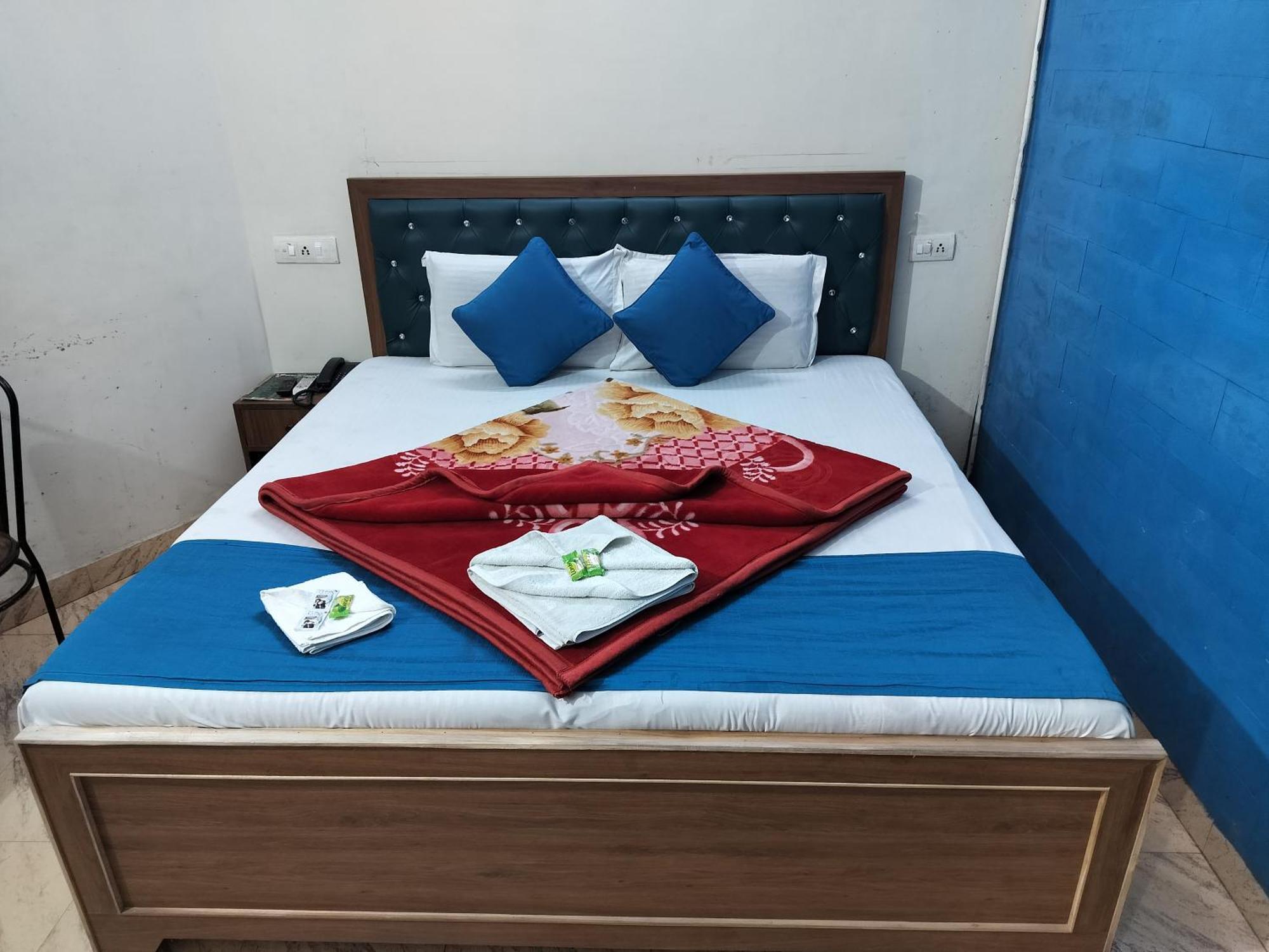 Hotel Holiday Inn Paradise Chandīgarh Rum bild